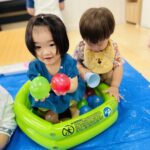 感触遊びが気持ちいいです^_^